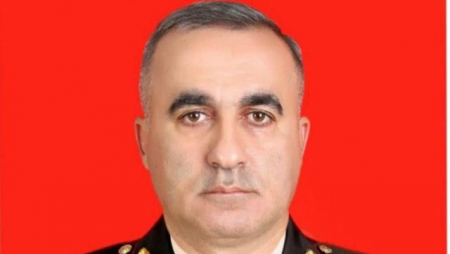 Prezident Vətən Müharibəsi Qəhrəmanına general rütbəsi verdi (FOTO)