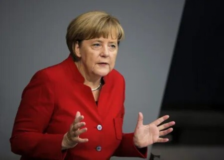 "Minsk razılaşması Ukraynaya güclənmək üçün vaxt verdi" - Merkel