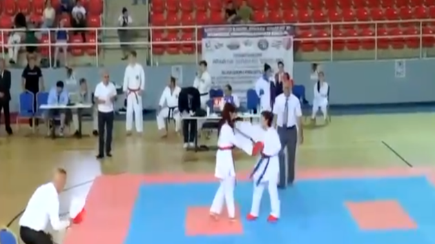 Azərbaycan idmançısına qarşı təxribat törədən erməni karateçinin medalı alındı